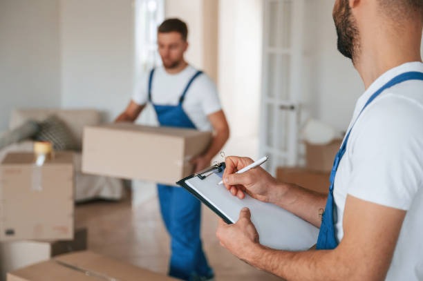 Complete Guide to Choosing Chicago Movers