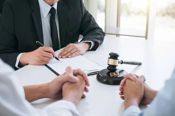 Family Lawyer Insights Every Married Couple Should Know